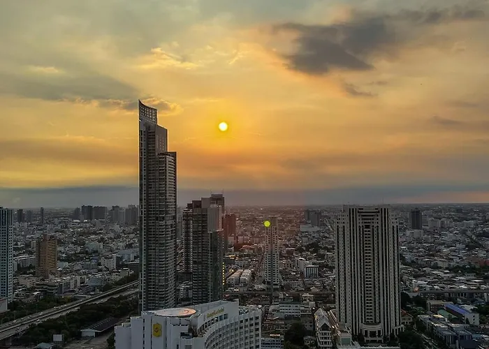 Panoramic River View * Bangkok